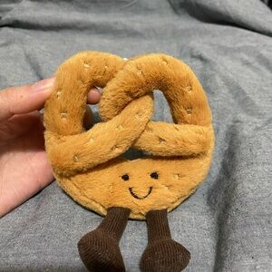 Jellycat amuseables pretzel bag charm